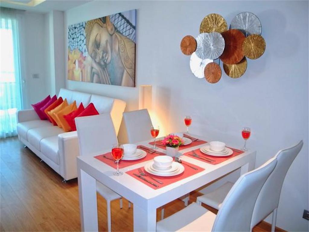 The Privilege Residence : 1 Bedroom Apartment In Patong Eksteriør bilde