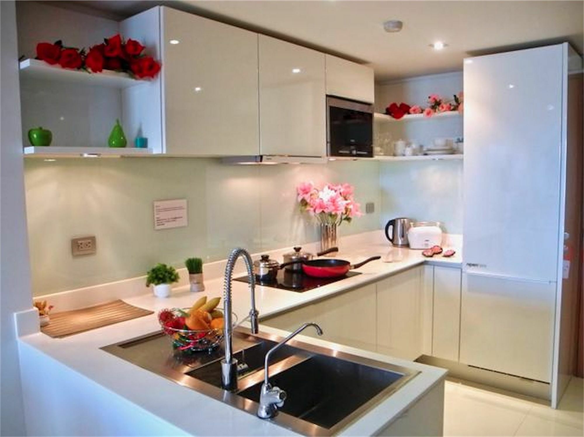 The Privilege Residence : 1 Bedroom Apartment In Patong Eksteriør bilde